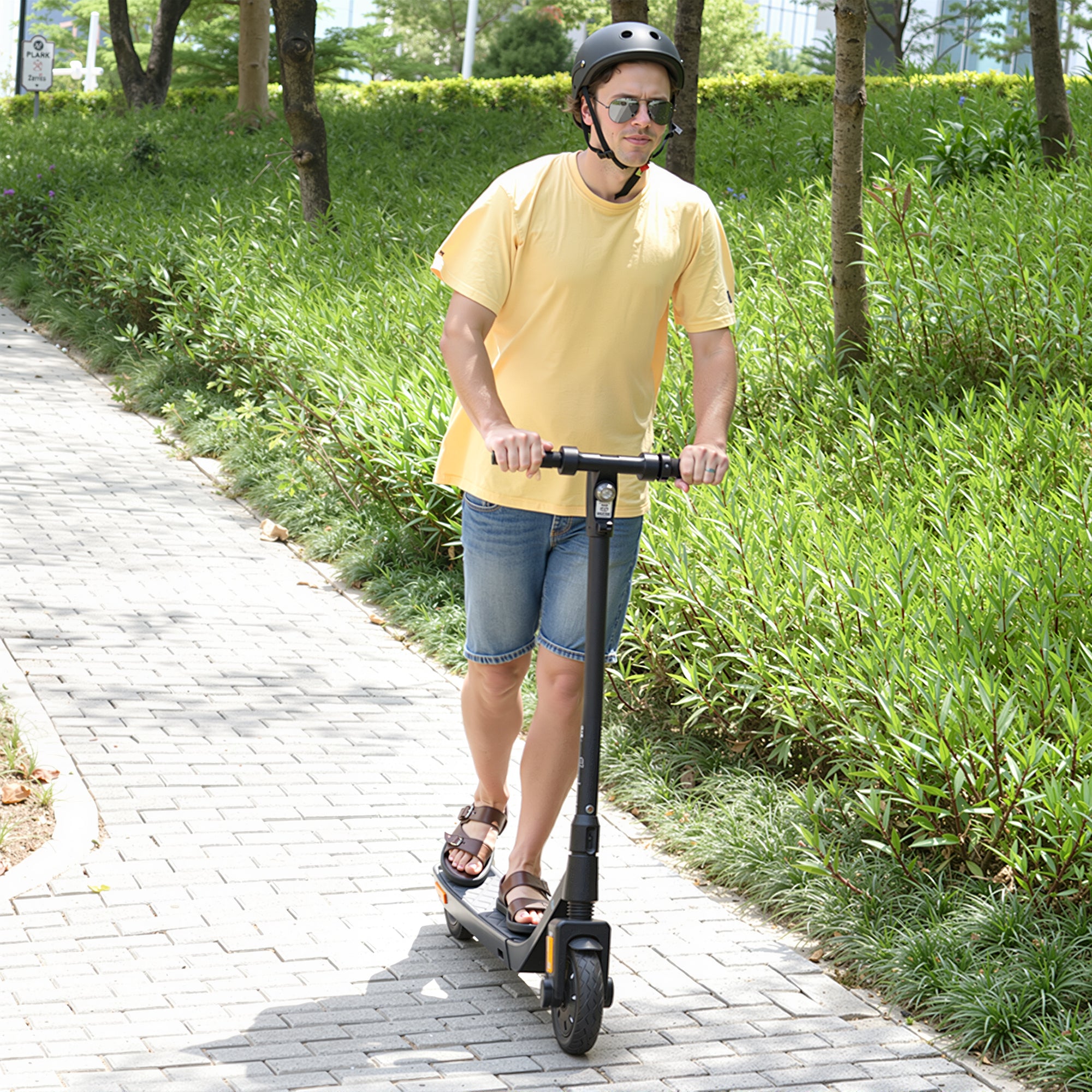 C5 Plus Electric Kick Scooter Foldable E-Scooter Commuter Scooter For Adult