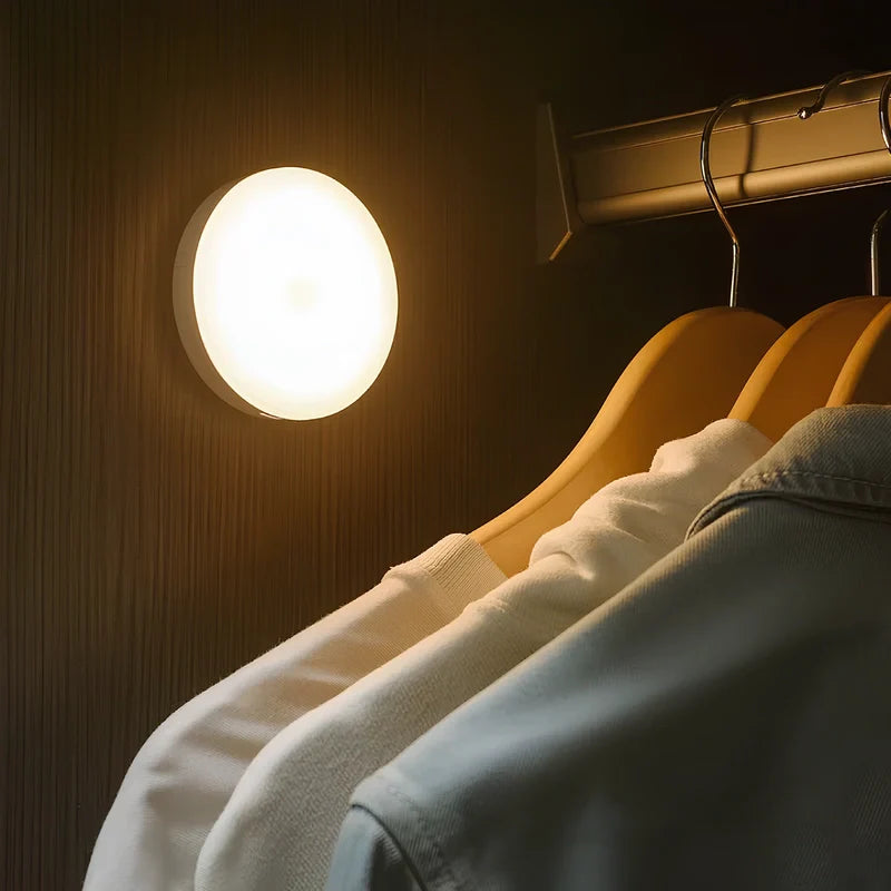 USB rechargeable motion light for indoor home use