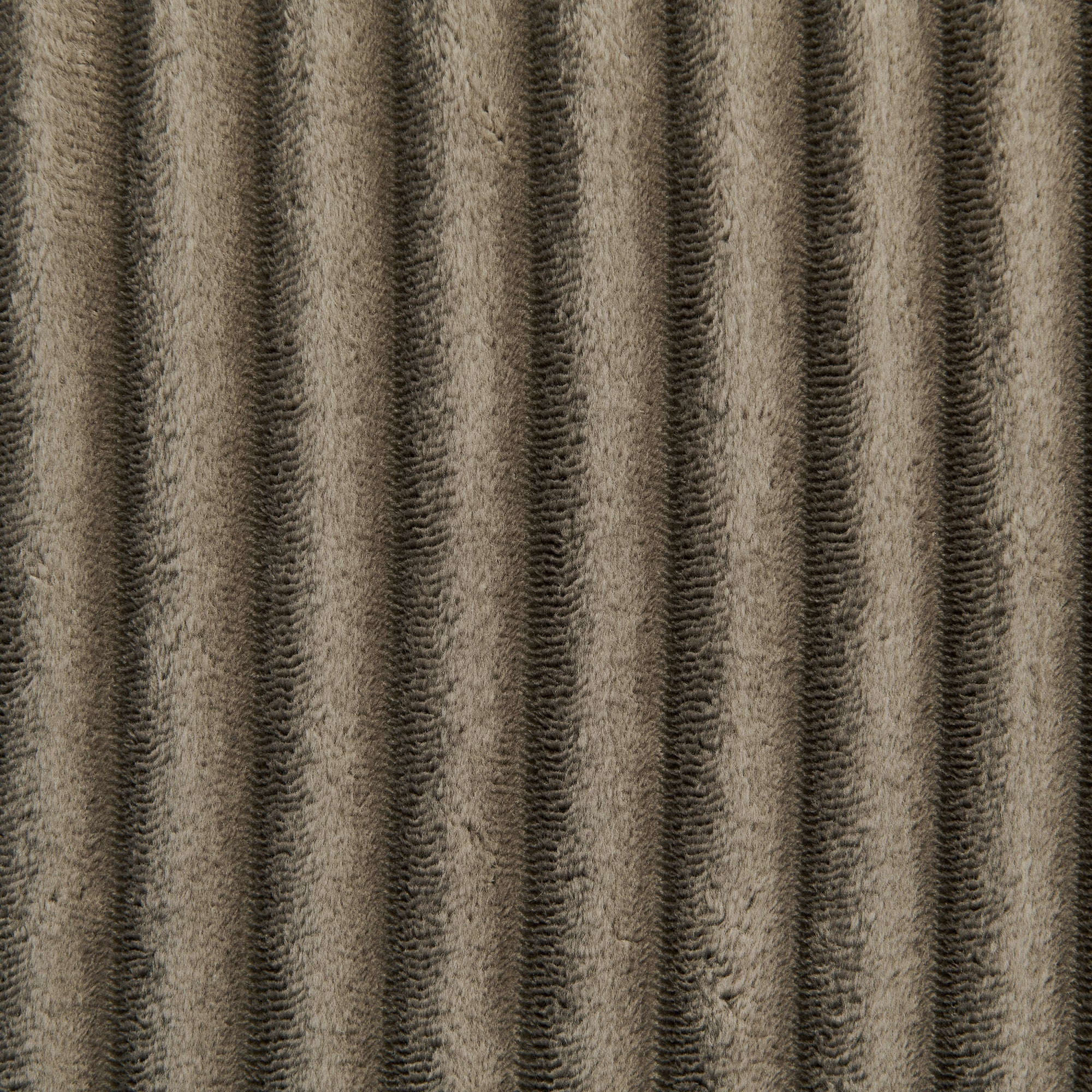 20944225
