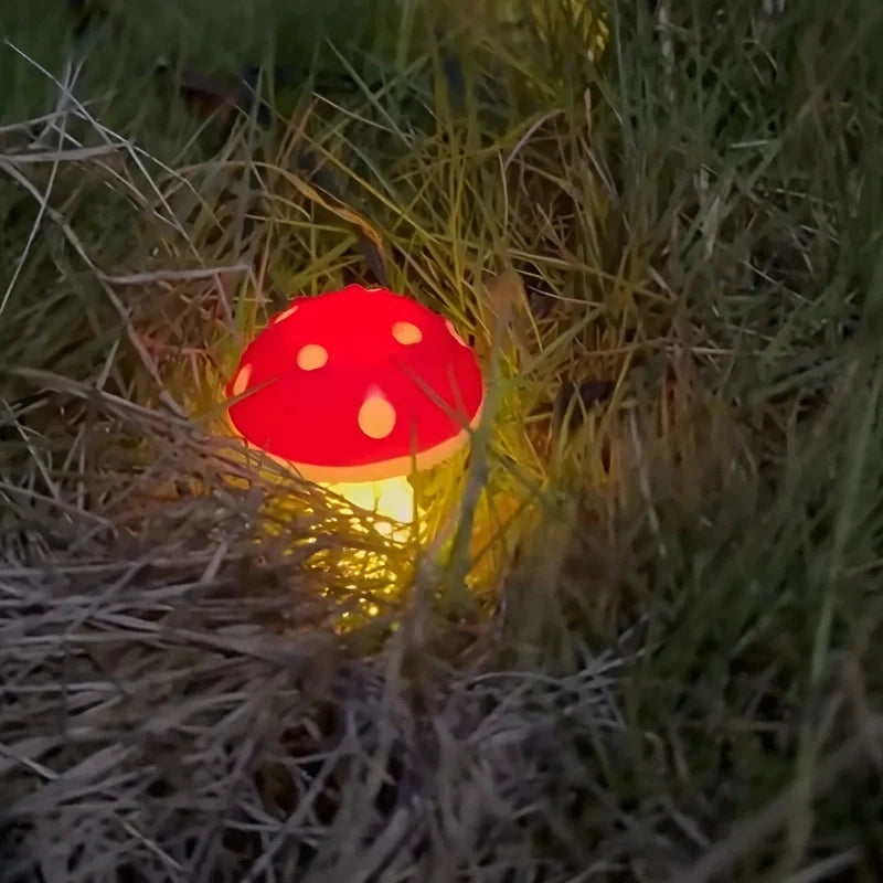 MoonlitMushrooms™ Solar Garden Lights