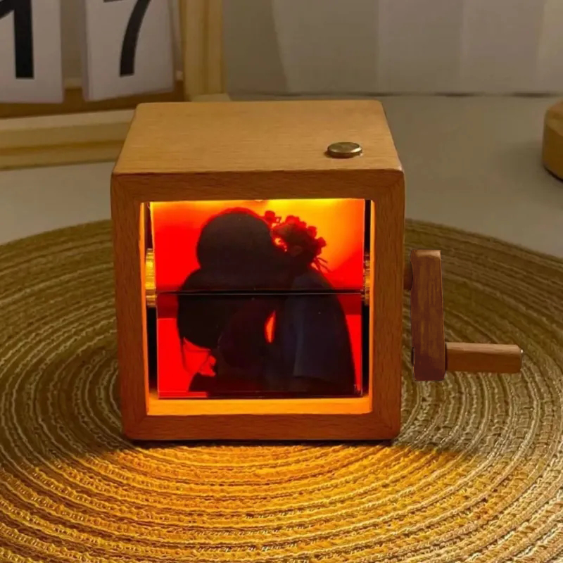 Custom Photo Flipbook Frame Animation Machine Hand-cranked Detachable Photos Flipbook Box Photo Album with Light Anniversary Gifts