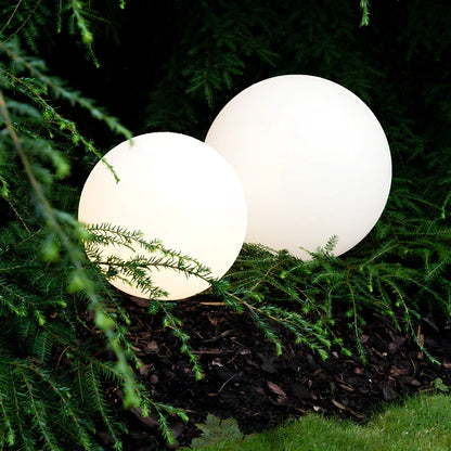 Spherical LED Garden Light - gallery image 20